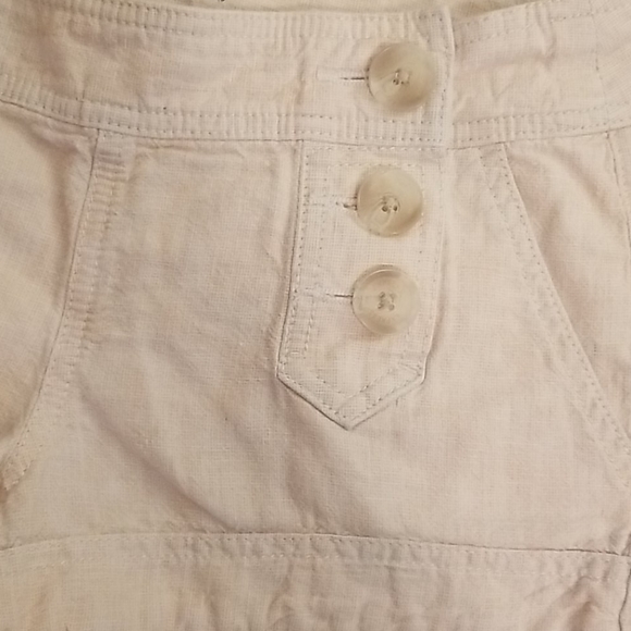 Express Shorts - Picture 4 of 5